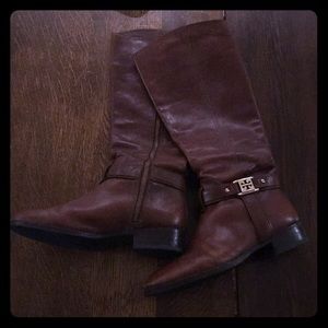 Tory Burch Boots